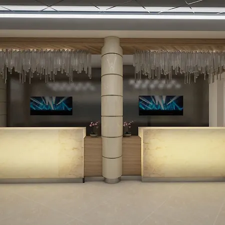 Hotel Falcon 4*